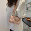 Casual Bag Feminina Outono 2022 Nova moda moda Internet Popular ombro pequeno quadrado Bag simples ins Wide Band Crossbody Bag