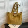 Bolsa de Gran Capacidad de Color Sólido para Mujer 2024 Nueva Bolsa de Hombro Simple de Pana Bolso Tote de Moda Bolso de Mano para Viajar