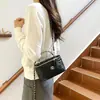 Bolso tipo caja de gran capacidad de moda 2026 para mujer, bolso versátil de hombro cruzado con patrón de diamantes, bolso de mano con cadena para mujer