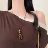 Colar de Pedra Olho de Tigre de Cristal Branco com Pedras Naturais para Mulheres, Estilo de Nicho de Luxo Leve, Corrente Longa para Suéter com Cordão Preto Ajustável