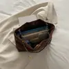 Bolso de Cadena Acolchado Retro Otoño e Invierno para Mujer 2025 Nuevo Bolso de Hombro Único Cruzado Versátil Gran Capacidad Bolso Tote para Viaje