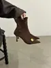 Primeiro Encontro Botas Elásticas de Bico Fino Salto Agulha Ji French Femininas Outono/Inverno Novo Estilo Fivela de Metal Botas Emagrecedoras Botas Curtas Temperamento Versátil