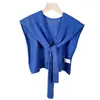 Elegante chal fino de punto al estilo de las celebridades de internet coreanas, hecho de mezcla de lana, adecuado para llevar en capas sobre un chaleco o camisa estilo vacacional