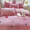 Conjunto de Quatro Peças em Algodão de Fibra Longa Estilo Menina Francesa Bordado Morango Babado Capa de Edredom Estilo Princesa Algodão Puro Todo Algodão Toque de Luxo Verão