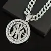 Colar Colar com Pingente Rotativo de Liga Leve com Diamantes Inteiros do New York Yankees