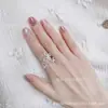 Anillo de Mariposa de Diamante Completo Trío Fantasma Hada Hueca Gejia para Mujer Talla Única Ajustable Lujo Ligero Gama Alta Ins