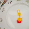 Fivela Colorida J33 Brincadeira de Comida Ovo Preguiçoso Batata Frita Chaveiro Fofo Picolé Pingente Estranho Desenho Animado Ovo Estudante Mochila Pendurar