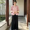 Conjunto de dos piezas de seda de calidad garantizada para reducir la edad, estilo chino nuevo, para primavera y otoño, para madres de mediana edad, con top de manga media modificado y pantalones de pierna ancha