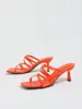 Cross 2025 Europa Comércio Exterior Novos Sapatos Femininos Bico Quadrado Tira Única Cruzada Sandálias Salto Agulha