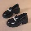 Sapatos Mary Jane de Couro Populares para Mulheres 2026 Primavera Novo Estilo Sapatos Femininos que Aumentam a Altura Mocassins de Solado Grosso Sapatos de Salto Plataforma Sapatos de Solado Macio