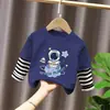 Camiseta de Manga Larga 100% Algodón para Niños Estilo Nuevo Primavera/Otoño 2026 Ropa Casual para Bebés y Niños Dibujos Animados Top Falso de Dos Piezas