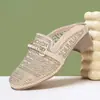 Nuevos Zuecos Cubiertos de Cabeza de Comercio Exterior Primavera/Verano 2026 Zuecos Tachonados con Diamantes Zuecos Tacón Grueso Mules Transfronterizos