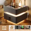 Mesita de Noche Inteligente Moderna Minimalista de Madera Maciza con Luz Luz de Dormitorio Lujo Ligero Multifuncional Carga Inalámbrica Bluetooth Mesita de Noche Inteligente