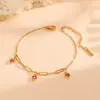 Acero de Titanio Electrochapado al Vacío Estilo Europeo y Americano Joyería de Corazón Rojo Chapada en Oro de 18K Pulsera de Acero con Corazón de Melocotón de Moda con Diamantes para Mujeres