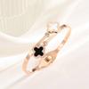 Pulseira trevo de quatro folhas duplo preto e branco aço titânio micro diamante banho de ouro ouro rosa 18K madrepérola pulseira aberta para mulheres