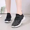 Zapatos de Mujer Coconut 2026 Verano Nuevos Transpirables de Malla Deportivos de Moda Versátiles Versión Coreana Flyknit para Correr Sneakers de Papá