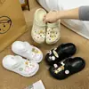 Moda Popular Lindo Cachorro Senbei Versátil Accesorios Lindos DIY Desmontables Charms para Zapatos Ins