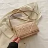 Bolso casual para mujer 2024 principios de primavera Nueva moda Red social pequeño cuadrado de hombro simple ins banda ancha cruzado
