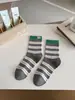 26 Calcetines Rayados Grises de Primavera y Verano para Mujer, Calcetines de Media Pantorrilla, Calcetines de Algodón Peinado para Mujer, Calcetines Lindos de Cachorro de Dibujos Animados Estilo Japonés de Moda