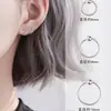 Mini aretes redondos de gancho para la oreja sin dormir, simples, europeos y americanos, combinan con todo, de una sola pieza, estilo frío, pequeños aretes