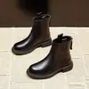 Botas finas de piel suave para mujer, nuevo modelo otoño/invierno 2026, suela plana, botín con cremallera trasera, forro polar, botas Martin cálidas, zapatos de algodón.