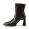 Botas de tornozelo de salto alto bico fino estilo europeu e americano em estoque para mulheres, novo modelo outono e inverno 2026, botas finas com aparência incrível com plataforma impermeável para mulheres baixinhas
