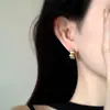 Nuevos Pendientes de Esmalte Dorado Pendientes con Aguja de Plata Esterlina Pendientes para Mujer Lujo Accesible Gama Alta Nicho Único Elegante Joyería para Orejas