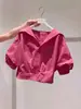 Camisa Verde Juvenil Dopamine con Cuello y Manga Corta para Mujer, Nuevo Estilo Verano 2025, Camisa Corta Dulce para Mujeres Petite