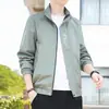 Jaqueta Esportiva Masculina para Exterior de Fujian 2026 Nova Coleção Primavera e Outono Gola Alta Tendência Solta Casual Bonita