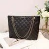 Comércio Exterior Atacado Bolsas Bolsas Femininas Corrente Acolchoada Bolsa Tote 2024 Nova Bolsa Feminina de Ombro Grande Capacidade Estilo Balde