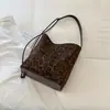 Bolsa de Hombro Cruzada Grande de Estilo Relajado para Mujer Shuai Mi Home 2026 Otoño Nuevo Bolso Cubo de Gran Capacidad para Viajar