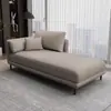 Sillón de lujo moderno minimalista para sala de estar, dormitorio, hotel o casa de huéspedes; una silla reclinable cómoda para usar junto a la cama; un sofá pequeño