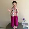 Conjunto Infantil Verão 2026 Novo Moda Estilosa Roupas de Verão para Meninas Bebê Casual Leve Sem Mangas Conjunto de Duas Peças
