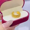 2. Anillo de Latón Chapado en Oro con un Ambiente Vintage de Lujo Ligero, Joyería de Diseño Popular, Anillo de Moda para Mujer