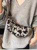 Bolsa Transfronteiriça Estampa de Vaca Feminina Grande Capacidade 2025 Nova Outono e Inverno Nicho Casual Ombro Transversal Comutador Bolsa Bolinho