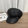 Sombrero Octagonal de Cuero Retro Japonés Otoño e Invierno Versátil Color Sólido Sombrero de Pintor Calle al Aire Libre Cálido Gorra de Periódico Boina para Mujer