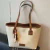 Bolso de Hombro Casual y de Moda para Mujer 2025 Nuevo Bolso Tote Retro de Gama Alta Gran Capacidad Casual Bolso de Axila