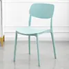 Cadeira Colorida Fashionável Escolha Ideal para Apartamentos Pequenos Moderna Simples Plástico Cadeira de Jantar Design Emagrecedor Casa Leve Luxo Cadeira