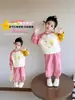 Conjunto Casual de Primavera y Otoño para Niñas 2026 Nuevo Elegante Sudadera de Estrella para Niños Conjunto Deportivo de Dos Piezas para Bebé Niña