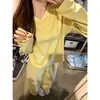 Pijama Feminino Simples Amarelo Creme Listrado Novo Estilo Primavera e Outono Manga Longa Estilo Celebridade da Internet Versão Coreana Conjunto para Casa Atacado Transfronteiriço