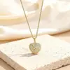 Colar Exagerado Europeu e Americano Mais Vendido com Pingente de Coração Dupla Camada com Gotejamento de Óleo para Mulheres com Zircônia Microcravejada, Elegante e Versátil