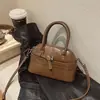 Transfronterizo 2024 Nuevo Estilo Americano Retro Diseño de Nicho Bolso de Hombro Cruzado Simple para el Trabajo Bolso de Mano de Moda
