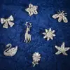 Sentido del Diseño Clase Nicho Pin Elegante para Fijar Ropa Accesorios de Broche de Animal Elegantes Ideas de Regalo Navideño para Mujeres