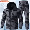 Traje de camuflaje con forro polar para otoño e invierno para hombre con capucha desmontable, chaqueta de trabajo exterior resistente al agua