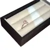 Un Anillo de Diamante Único y Versátil para el Dedo Índice, Estilo Exquisito y de Alta Gama, Adecuado Tanto para Hombres como para Mujeres