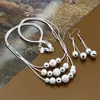 Collar y pendientes de tres cuentas horizontales de moda bañadas en plata de exportación de comercio exterior, versión coreana del conjunto de suministro al por mayor más vendido T002