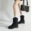 Botas de cowboy western redondas da moda europeia e americana retrô para mulheres, novas botas de moda versáteis de cano médio para outono e inverno de 2026