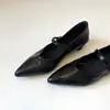 Zapatos de Cuña Baja de Boca Poco Profunda para Mujer Sixwoo Commuter, Zapatos Mary Jane de Cuero Suave con una Correa, Zapatos Pequeños de Cuero con Punta Fina y Tacón Bajo, Nuevos Estilos de Primavera y Verano