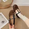 Zapatos Mary Jane para mujer, mocasines de corte bajo, nuevo estilo primavera-verano 2026, elegantes y versátiles para combinar con faldas, adecuados para ir al trabajo