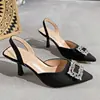 Elegantes sandalias de verano estilo francés con hebilla cuadrada y pedrería, tacones altos de punta fina de nicho, nuevo modelo 2026, zapatos de mujer cerrados por delante y destalonados